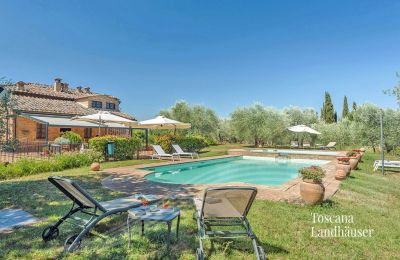 Maison de campagne à vendre Asciano, Toscane, RIF 2992 Pool und Rustico