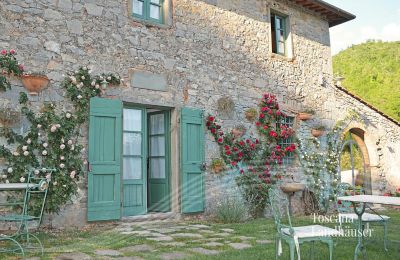 Maison de campagne à vendre Gaiole in Chianti, Toscane, RIF 3003 Eingang und Garten