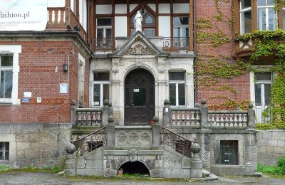 Historische villa te koop Kudowa-Zdrój, Zdrojowa 36, województwo dolnośląskie,, Ingang