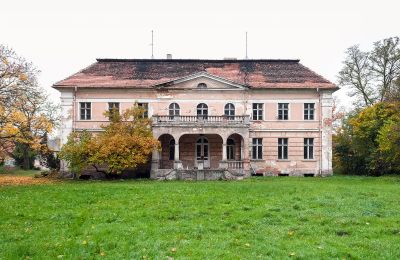 Kasteel te koop Granówko, województwo wielkopolskie, Achteraanzicht