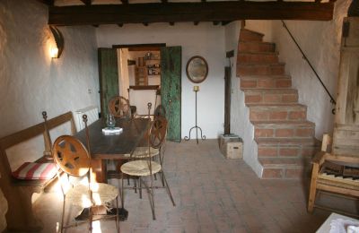 Tour historique à vendre Bucine, Toscane, Entrée