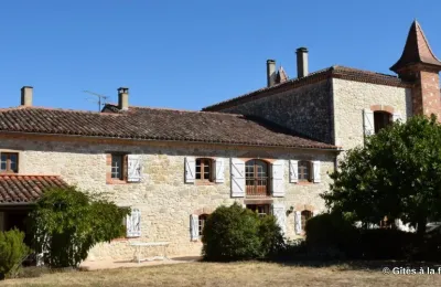 Landhuis te koop Cuq-Toulza, Occitanie, Zijaanzicht