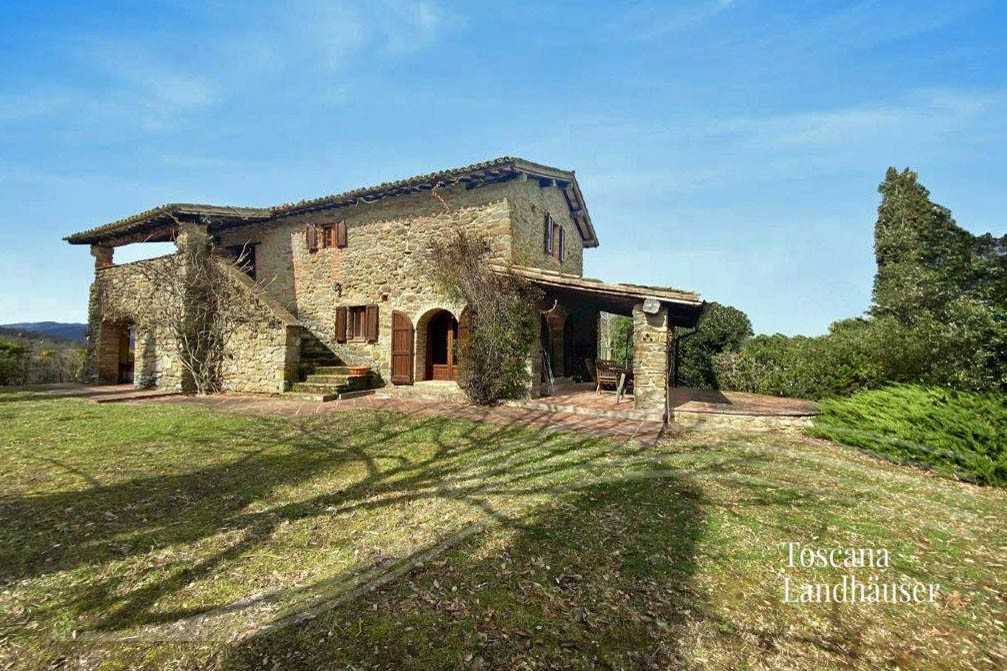 Images Perugia, Umbrië: Boerderij met panoramische ligging