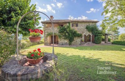 Boerderij te koop 06019 Umbertide, Umbria, RIF 3050 Blick auf Haus