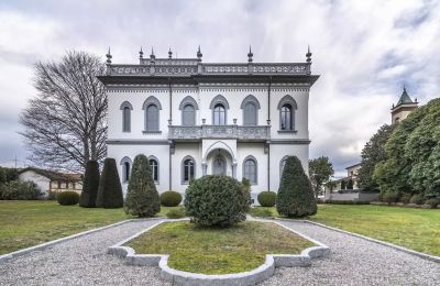 Villa historique à vendre 28040 Lesa, Piémont, Vue de l'arrière