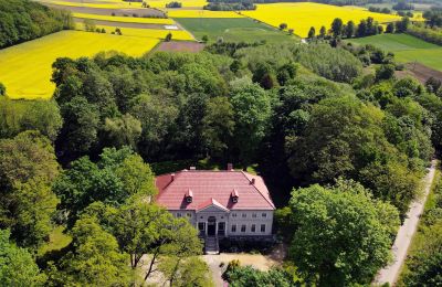 Château Sławnikowice, Basse-Silésie