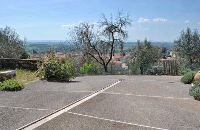 Ferme à vendre Siena, Toscane, RIF 3071 Innenhof mit Ausblick