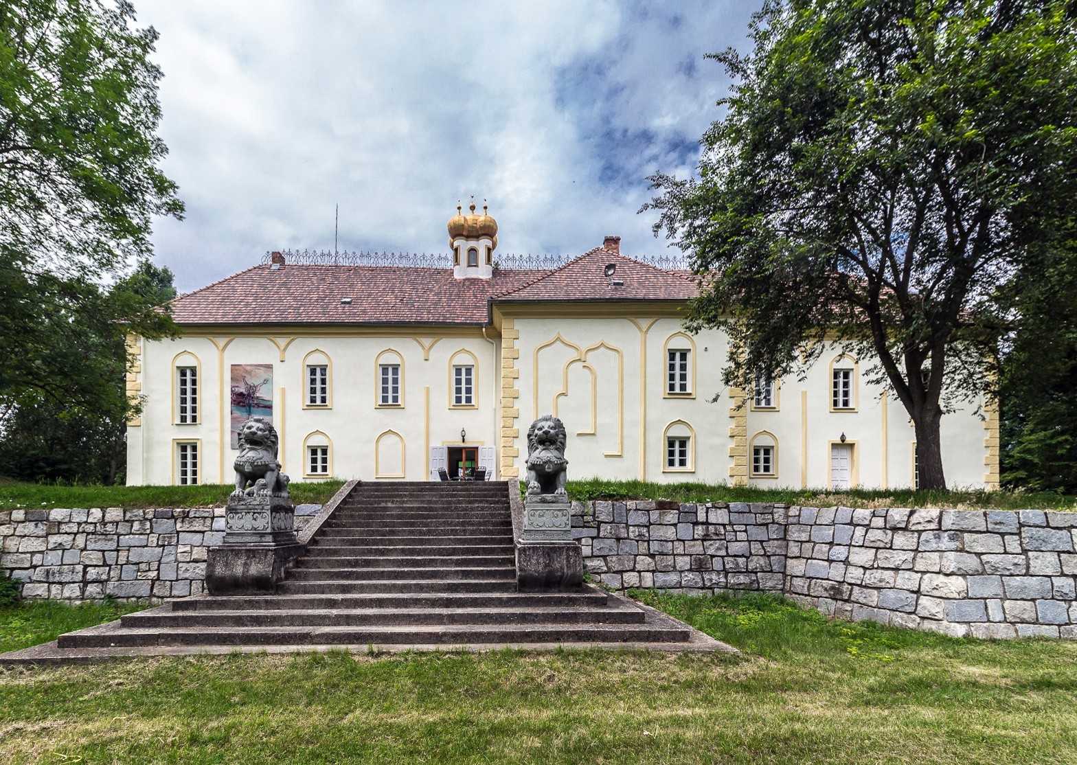 Images Kasteel in het westen van Hongarije, provincie Vas