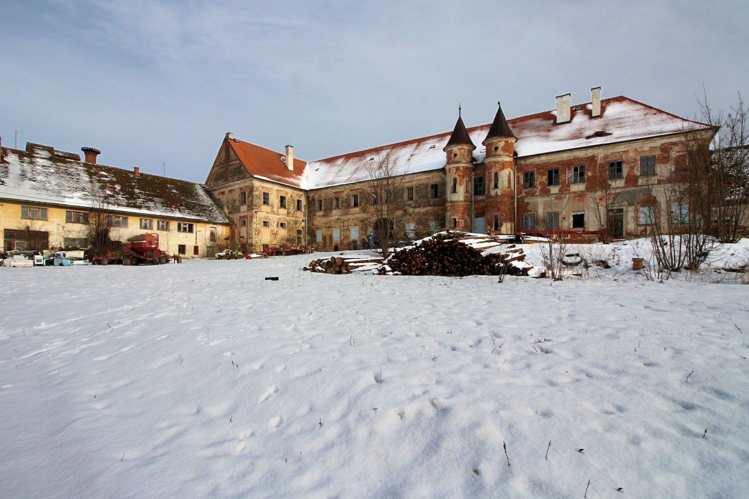 Images Kasteel in Bohemen toe aan renovatie