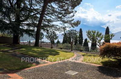 Historische villa te koop Bellano, Lombardije, Tuin