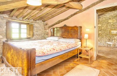 Maison de campagne à vendre Pescaglia, Toscane, Chambre à coucher