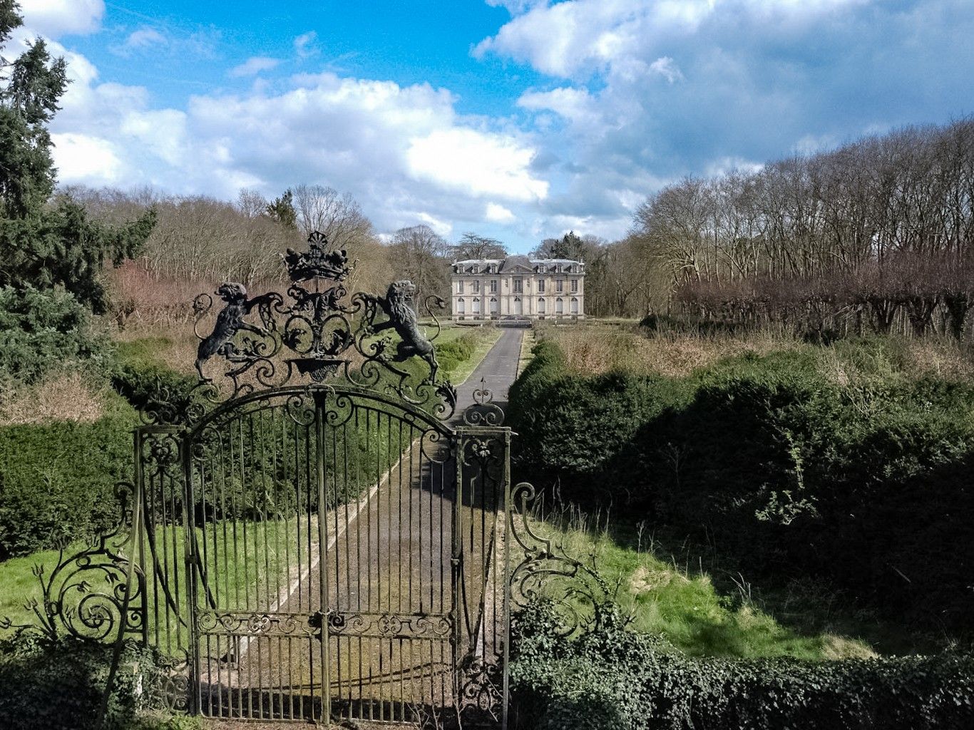 Photos Château près de Chantilly au nord de Paris avec une intimité totale