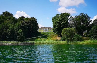 Propriétés, Manoir au bord d'un lac en Mazurie, près d'Olsztyn