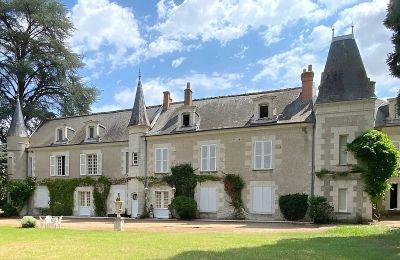 Château à vendre Centre-Val de Loire, Vue extérieure