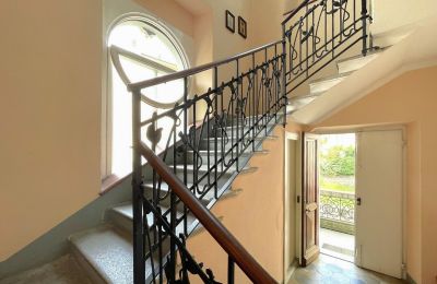 Appartement du château à vendre Luino, Lombardie, Vestibule