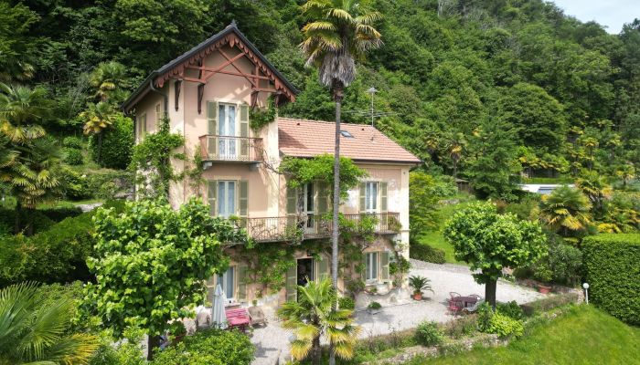 Villa historique à vendre Meina, Piémont,  Italie