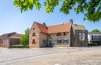 Propriétés, Auberge historique près de Sint-Truiden, Limburg