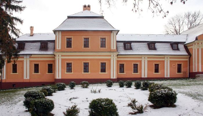 Manoir Trávnica 1