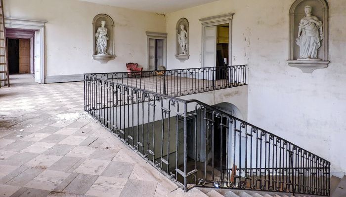 Château à vendre Besançon, Bourgogne-Franche-Comté,  France