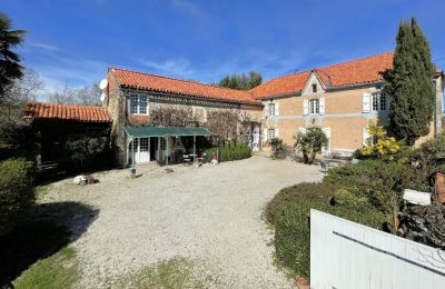 Propriétés, Maison de maître rénovée de 1786, près de Marciac, Pau et Tarbes