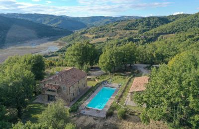 Propriétés, Maison de campagne près de Valfabbrica - refuge naturel en Ombrie