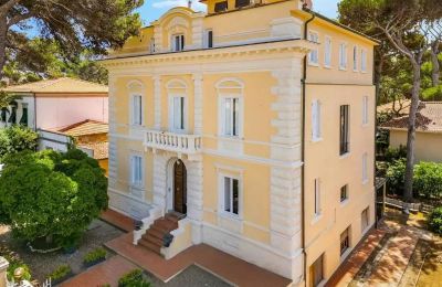 Villa historique à vendre Castiglioncello, Toscane, Vue latérale