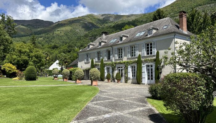 Manoir à vendre Lourdes, Occitanie,  France