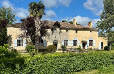 Propriétés, Manoir avec grand lac près d'Eauze