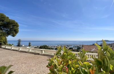 Kasteel appartement te koop Beaulieu-sur-Mer, Provence-Alpes-Côte d'Azur, Uitzicht 