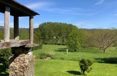 Boerderij te koop Moeche, Sta Cruz de Moeche, Galicië, Omgeving van het pand