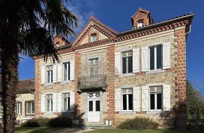 Vastgoed, Landhuis met bijgebouw en park bij Trie-sur-Baïse