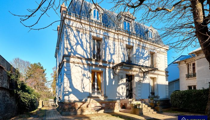 Villa historique à vendre Bourg-la-Reine, Île-de-France,  France