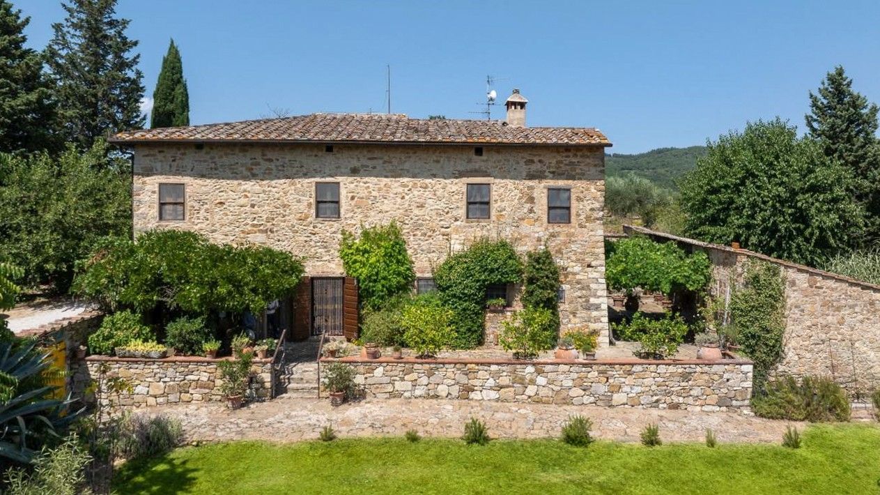 Photos Maison de campagne dans les collines du Chianti - 27 hectares