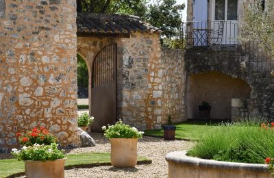 Historisch vastgoed te koop Occitanie, Binnenplaats