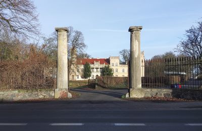 Château à vendre Gościeszyn, Pałac w Gościeszynie, Grande-Pologne, Accès