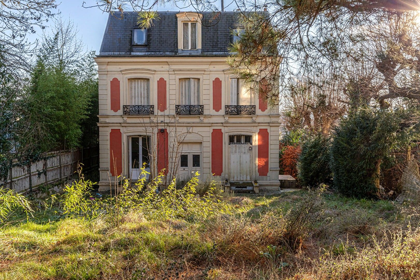 Photos Belle demeure à Sèvres, en banlieue parisienne