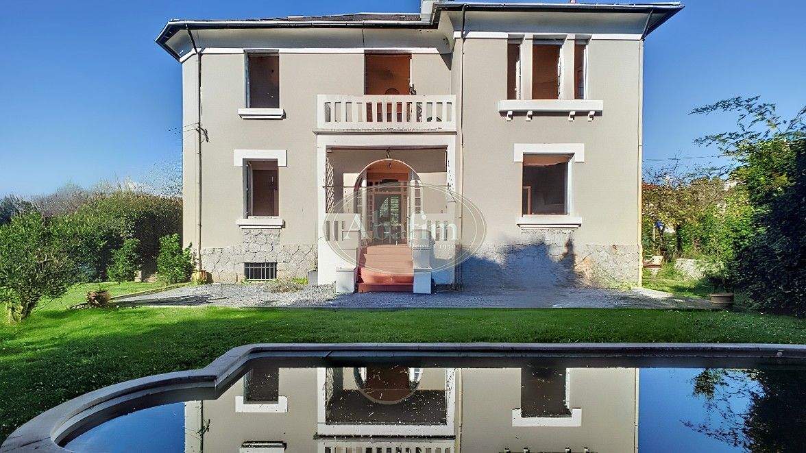 Photos Demeure historique à Tarbes, quartier de l'Ormeau