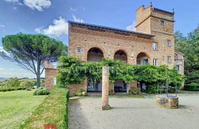 Historische villa te koop Bessières, Occitanie, Buitenaanzicht