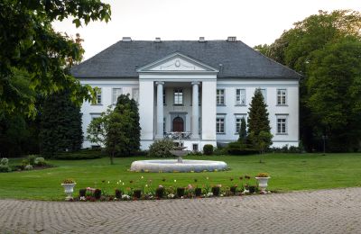 Château à vendre Maciejowice, Voïvodie d'Opole, Image 1/13