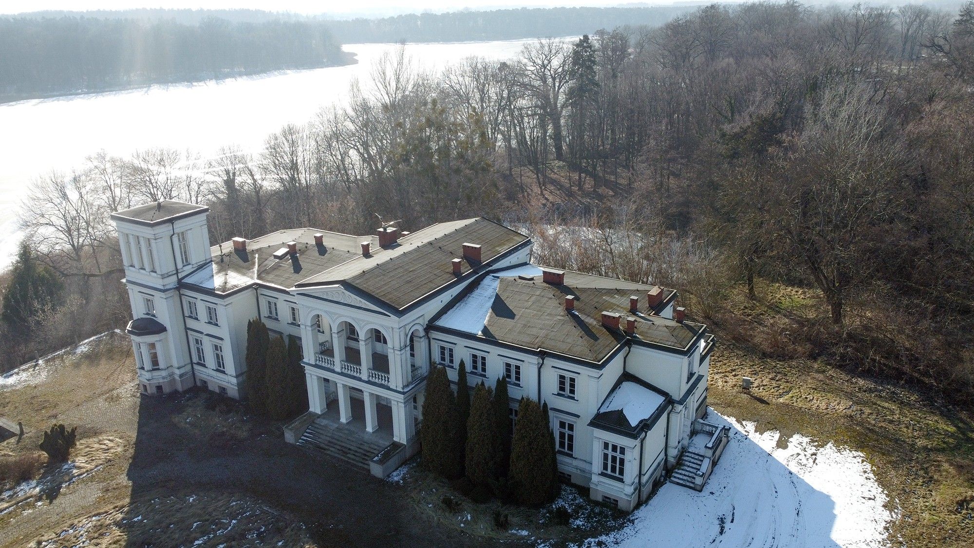 Photos Grande-Pologne : Manoir au bord du lac