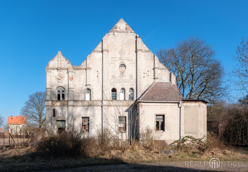 Gutshaus Neukirchen (Altmark) - Fassadenschmuck der Westseite, Neukirchen (Altmark)