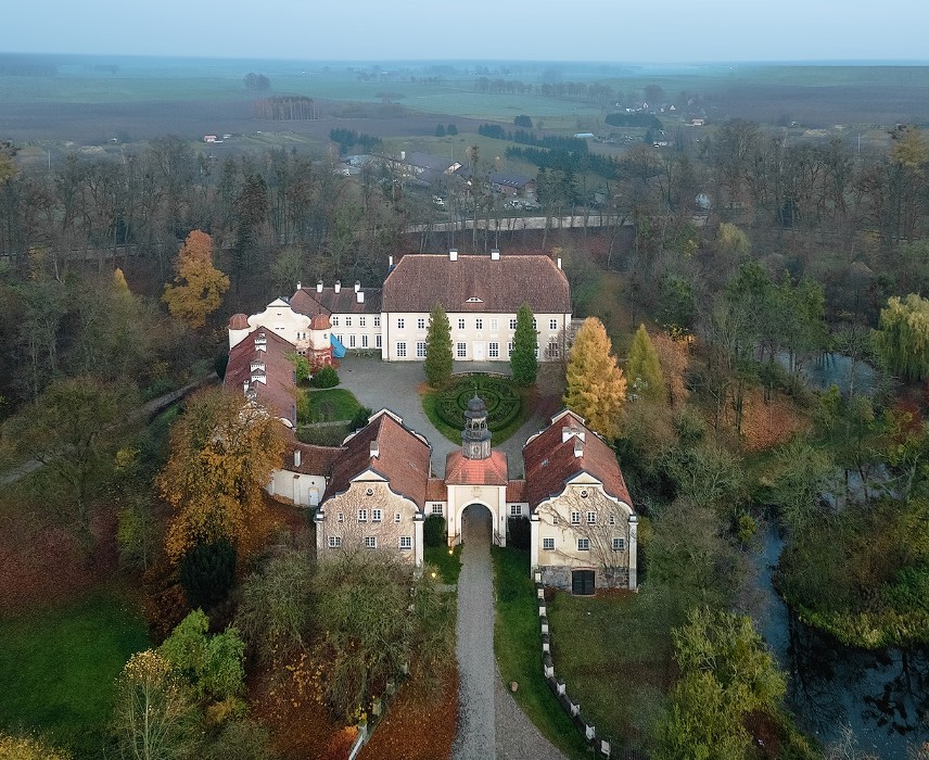 Manoir de Galiny en Warmie-Masurie, Galiny