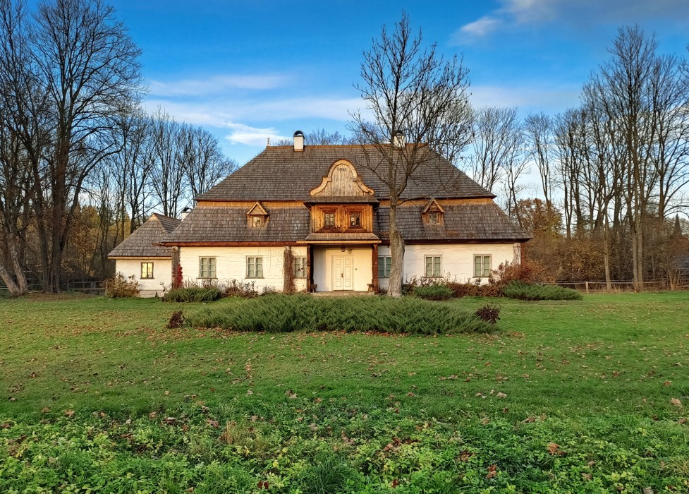 Manoirs en Petite-Pologne : Łopuszna, Łopuszna