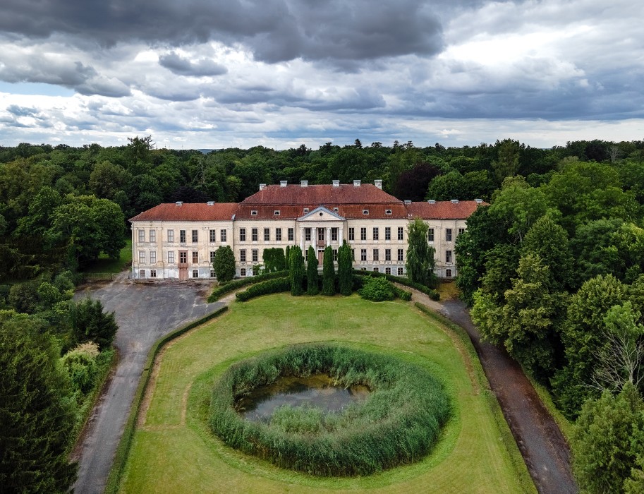 Schloss Dönhoffstädt (Pałac w Drogoszach), Drogosze