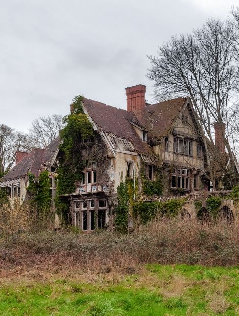  - Ancienne villa en France