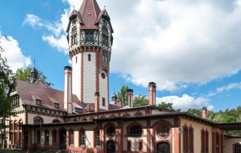 /pp/cc_by_nc_sa/thumb-de-brandenburg-beelitz-heilstaetten-heizhaus.jpg