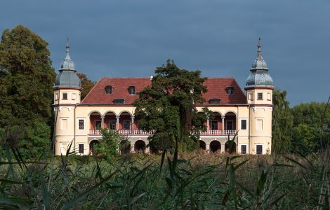 /pp/cc_by_nc_sa/thumb-polska-dolnoslaskie-krobielowice-palac.jpg